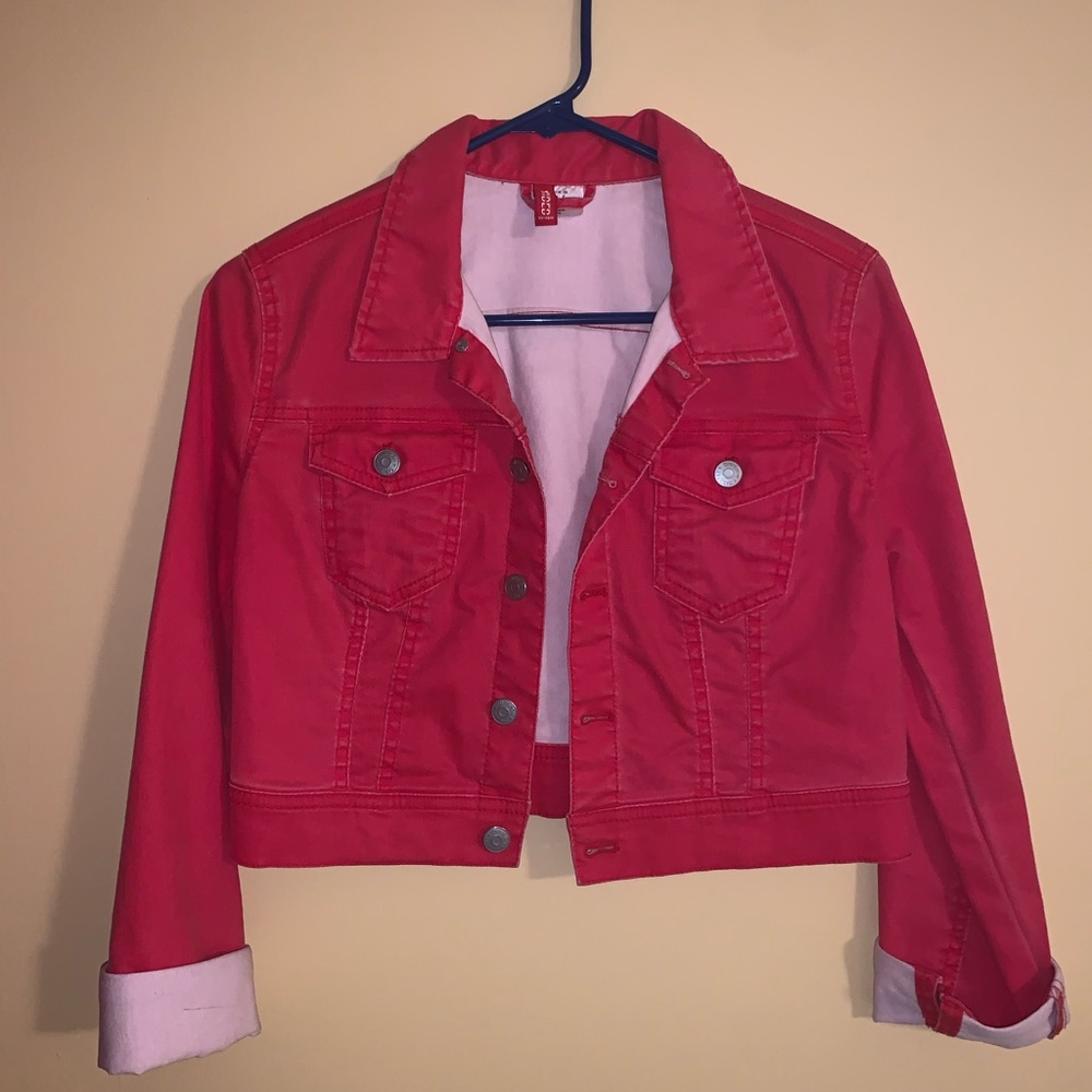 Cropped jean jacket